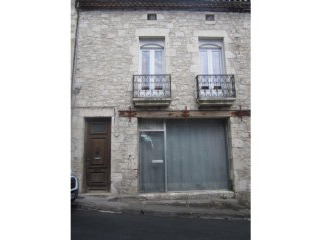 Village House With Apartment And Garden