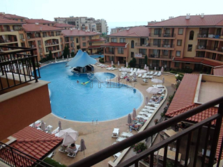 Furnished 1-bedroom apartment with POOL..