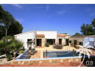 This special, one level “finca” style villa is..