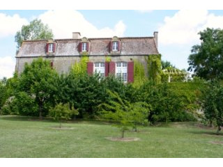 Impressive fully renovated majestic..