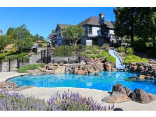Lovely tri-level home