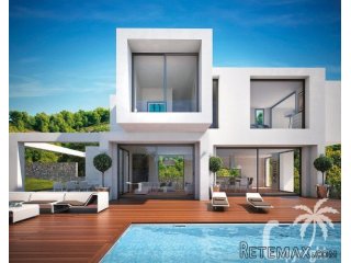 Villa in cubic design, equipped with all the luxury..
