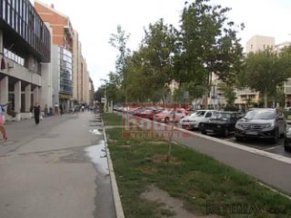 Agencijska oznaka lokala je 9104995, Novi Sad, Bulevar..