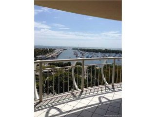 2 bedroom Flat For Sale: 2843 S..