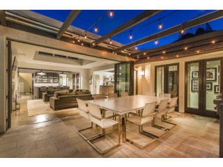 6121 Vista De La Mesa