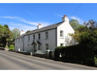 Close E Volley, Main Road, Sulby