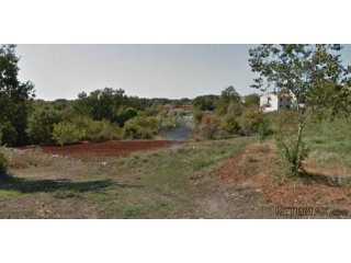 Istra,građevinsko zemljište 1604m2 u mirnome mjestu