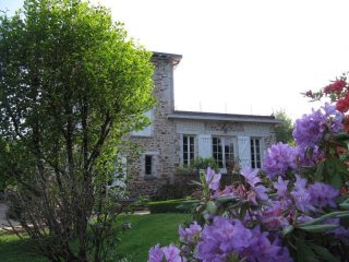 Splendid Property with Open Views