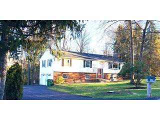 4 bedroom House For Sale: 5 Carpenter..