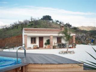 Villa - This delightful cottage is an..