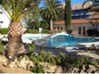 3 Bedrooms - Apartment - For Sale