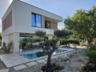 KRK - LINARDIĆI, luksuzna vila s bazenom