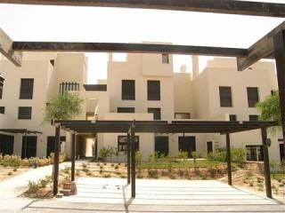 2 bedroom Apartment For Sale:..