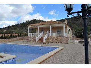 Great Villa With Large Pool