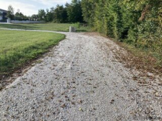 ODLIČNO ZEMLJIŠTE NA TOP LOKACIJI!!