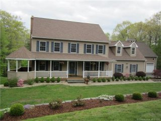 4 Bedrooms - Colonial - CT - For Sale