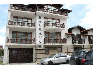 Apartment In New Building With Yard And..