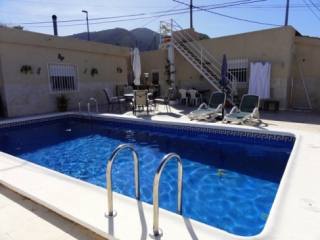 Finca Alguena