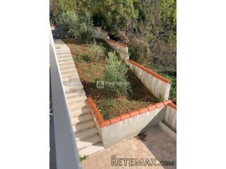 Otok Krk, Vrbnik, 200m2, samostojeća kuća