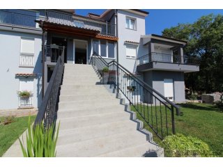 Matulji, Brešca - Novogradnja, stan 138 m2