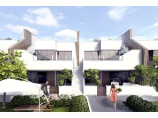 Los bungalow están ubicados en un complejo residencial en..