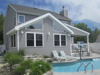 4 bedroom Flat For Sale: 92 Veeder Lane..