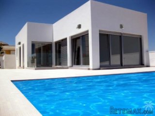 Beautiful, detached villas with a private swimming pool..