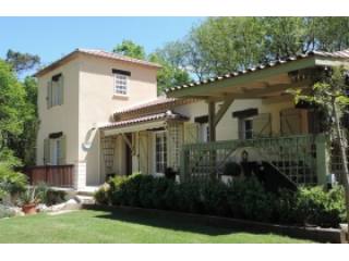 Attractive Modern House With Large..