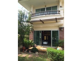 Cool 3 Bedroom Detached House in..