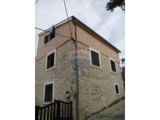 Istra, Medulin kuća na prodaju