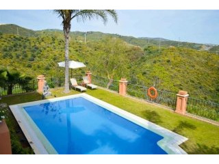 5 Bedroom Boutique Hotel
