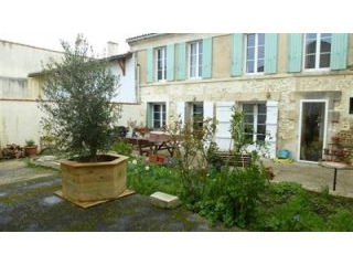 5 Bedrooms - House - Poitou-Charentes..