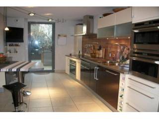 4 bedroom Flat For Sale: 79000 NIORT
