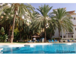 This comfortable holiday apartment consists of two..