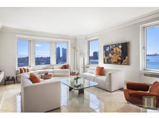 3 bedroom Apartment For Sale: 435 EAST..
