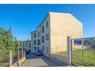 Apartment in Campanet with beautiful views of the mountain..