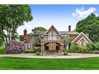 4 bedroom House For Sale: 23 Fox Hill..