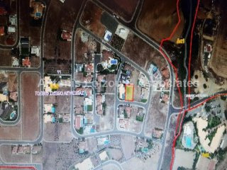 833m2 Residential Plot in Strovolos