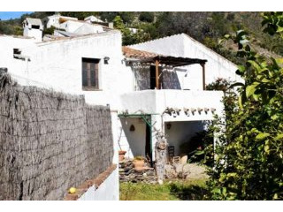 4 bedroom, 1 bathroom Finca/Country..