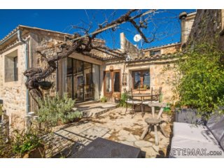 Charming cosy townhouse in the lovely little village of..