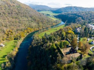 73000 m2 - Gorski kotar - uz Kupu - namjena za kamp