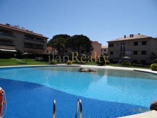 Impressive apartment in S' Agaro'..
