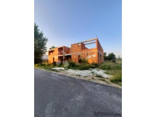 Roh bau dvojna vila