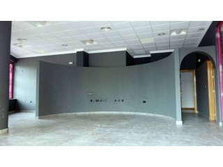 2 Bedroom 1 Bathroom Commercial In..