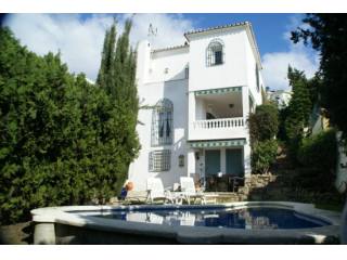 Villa for Sale in Benajarafe 315.000..