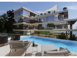PRILIKA ZEMLJIŠTE 1 RED DO MORA SA PROJEKTOM ZA HOTEL