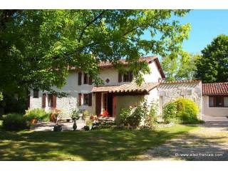 Gorgeous barn conversion, gite and..