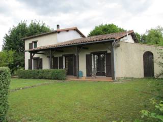 Detached Property With Large Barn In An..