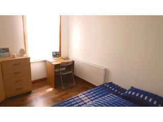 Double room, Zone 3, Leyton