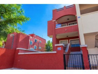 This nice apartment can be found in Los Altos. It has 2..